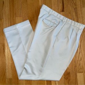 Dockers Premium Pleated Front Khaki Pants Size 40x34